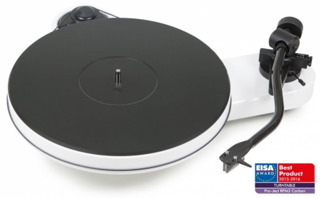 Pro-Ject RPM3 Carbon w grupie Audio domowe / Hi-fi / Gramofon u BRL (102RPM3V)