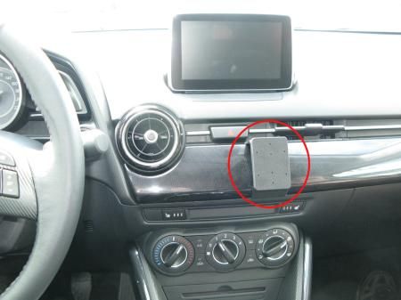 Brodit ProClip Uchwyty montażowe Mazda 2 15-15, Wyśrodkowany w grupie Car audio / Co pasuje do mojego samochodu / Mazda / Mazda 2 / Mazda 2 2020-2023 u BRL (240855114)