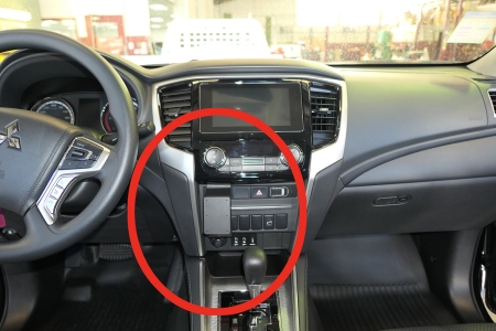 Brodit ProClip, Mitsubishi L200 20-24 w grupie Car audio / Co pasuje do mojego samochodu / Mitsubishi / L200 u BRL (240855523)