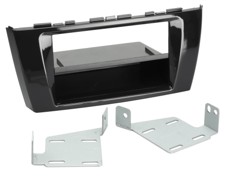 Rama montażowa 2-DIN Mitsubishi Mirage/Space Star, z kieszenią na akcesoria w grupie Car audio / Co pasuje do mojego samochodu / Mitsubishi / Space Star u BRL (700281200181)