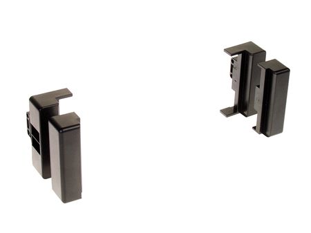 Ramka montażowa 1-DIN Audi A4,A6,A8 -1999 w grupie Car audio / Co pasuje do mojego samochodu / Audi / Audi A8 / Audi A8 1994-2002 u BRL (70028132001)
