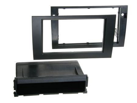Ramka montażowa 1-DIN Audi A4 2002-2009 Symphony,Naviplus w grupie Car audio / Co pasuje do mojego samochodu / Audi / Audi A4 / Audi A4 2004-2008 / Wymiana stereo / Oryginalny podwójny DIN u BRL (700281320121)