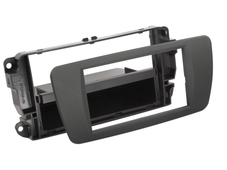 Ramka montażowa 2-DIN ze schowkiem Seat Ibiza, tuam grey w grupie Car audio / Co pasuje do mojego samochodu / Seat / Ibiza / Ibiza 2009-2015 u BRL (700281328066)