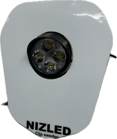 Pojedyncze światło zimna biel 50 W Triumph 2024-, biała naklejka, 1xE406k NIZLED w grupie Car audio / Oświetlenie LED / Enduro / Co pasuje do mojego motocykla / Triumph / 2024- u BRL (871TRIUMPH24E40F1)