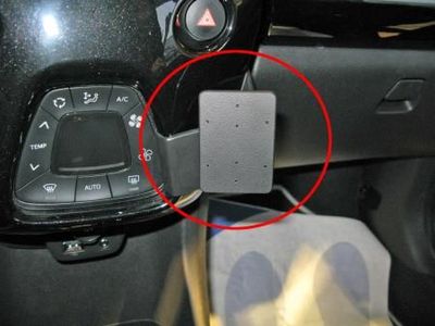 Toyota Aygo 14-15, Ukośny, Prawy