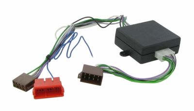 Aktywny adapter systemowy Saab BOSE