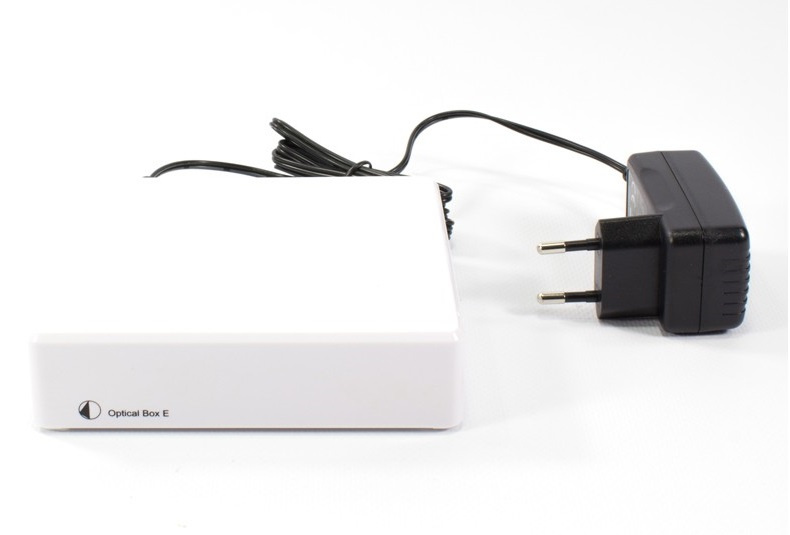 Pro-Ject Optical Box E Phono, stopień RIAA z wyjściem optycznym, biały