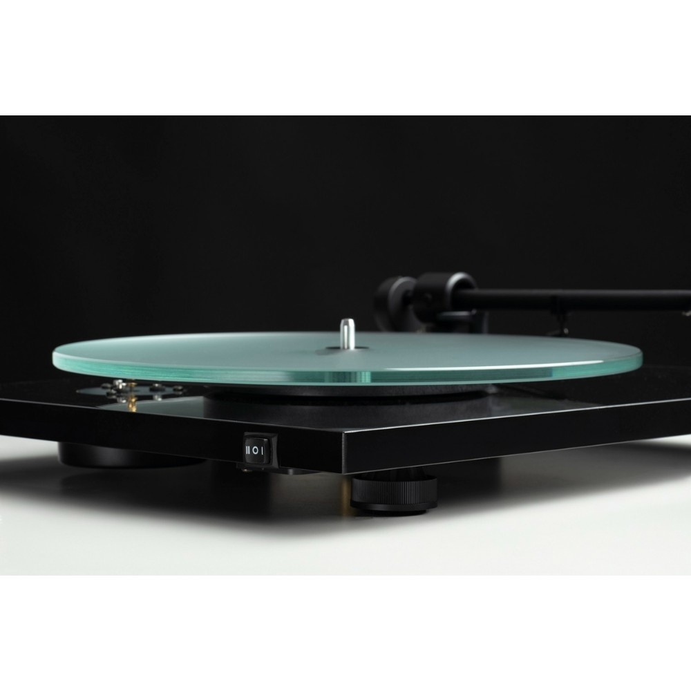 Pro-Ject T1 EVO Phono gramofon z wkładką OM10, fortepianowa czerń