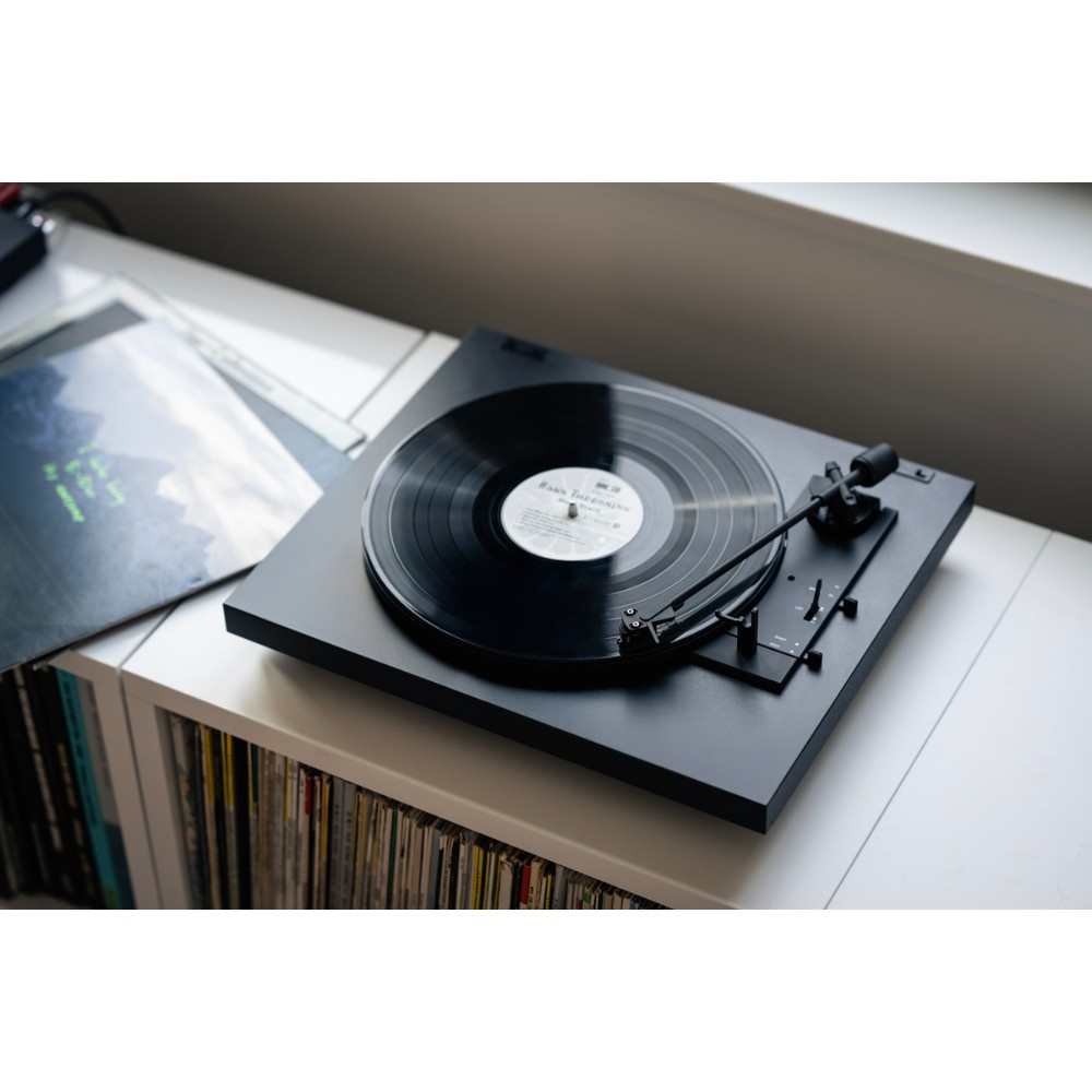 Pro-Ject A1.2 w pełni automatyczny gramofon z Pick-It MM E, czarny