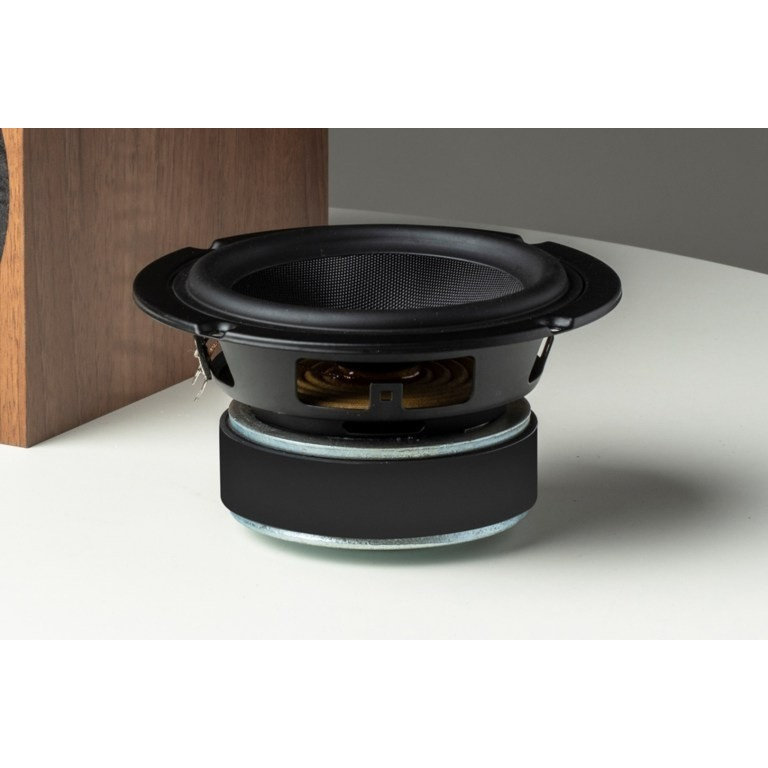 Pro-Ject Speaker Box 5 E, kolumny podstawkowe, para, czerwony