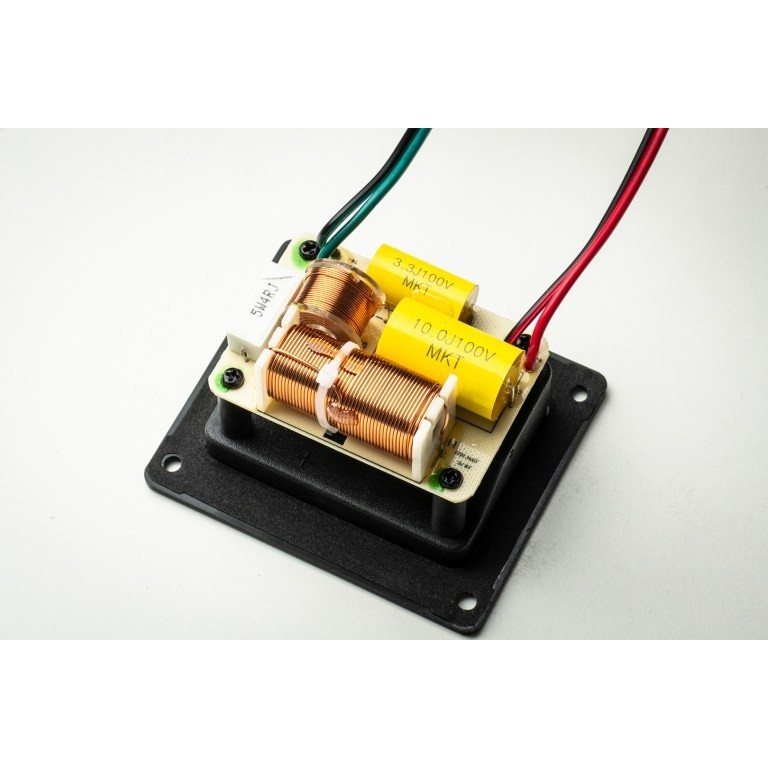 Pro-Ject Speaker Box 5 E, kolumny podstawkowe, para, czerwony