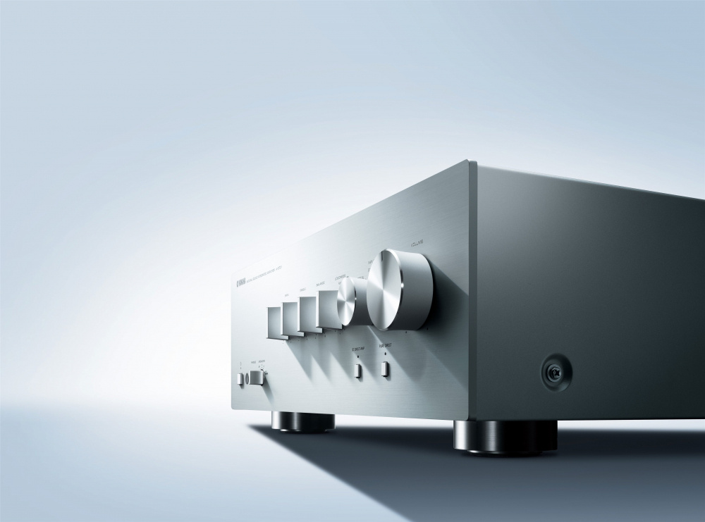 Wzmacniacz stereofoniczny Yamaha A-S701 MK II, srebrny