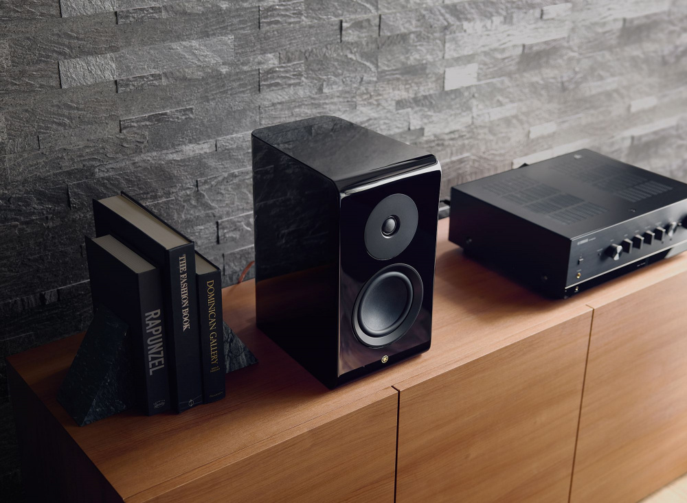 Yamaha R-N1000A świetnie grający wzmacniacz stereofoniczny z HDMI ARC, czarny