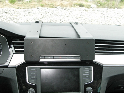 Brodit wzmocniony ProClip, Volkswagen Passat/Passat Alltrack 15-23