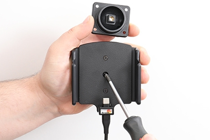 Brodit Aktywny uchwyt z kablem USB i adapterem do gniazda zapalniczki, Apple iPhone 15 Plus/15 Pro Max/16 Plus/16 Pro Max