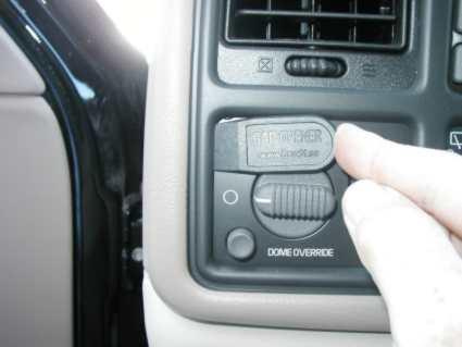 Chevrolet Avalanche 03-06, Lewa