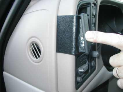 Chevrolet Avalanche 03-06, Lewa