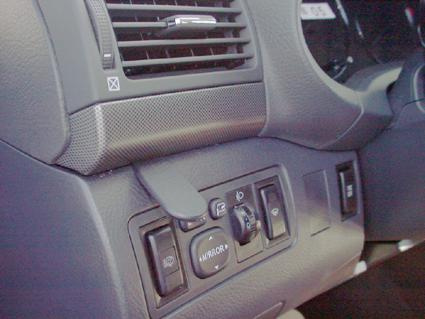 Toyota Avensis 03-08, Lewa