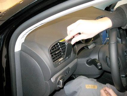 Volkswagen Golf VI 09-12, lewy