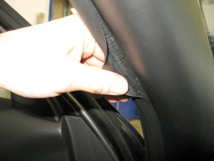 Nissan Juke 11-15, Na środku