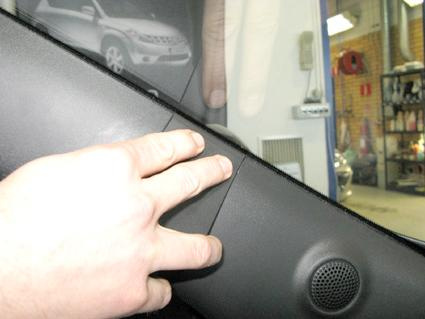 Nissan Juke 11-15, Na środku