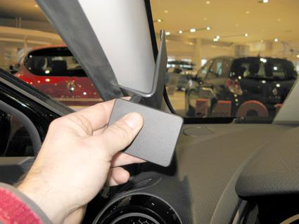 Renault Clio 13-15, Lewa