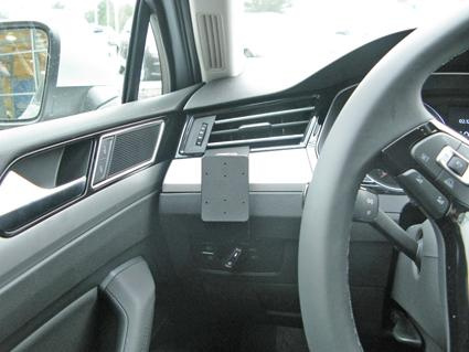 Volkswagen Passat 15-, Lewa