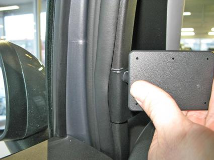 Opel Corsa 15-15, Lewa