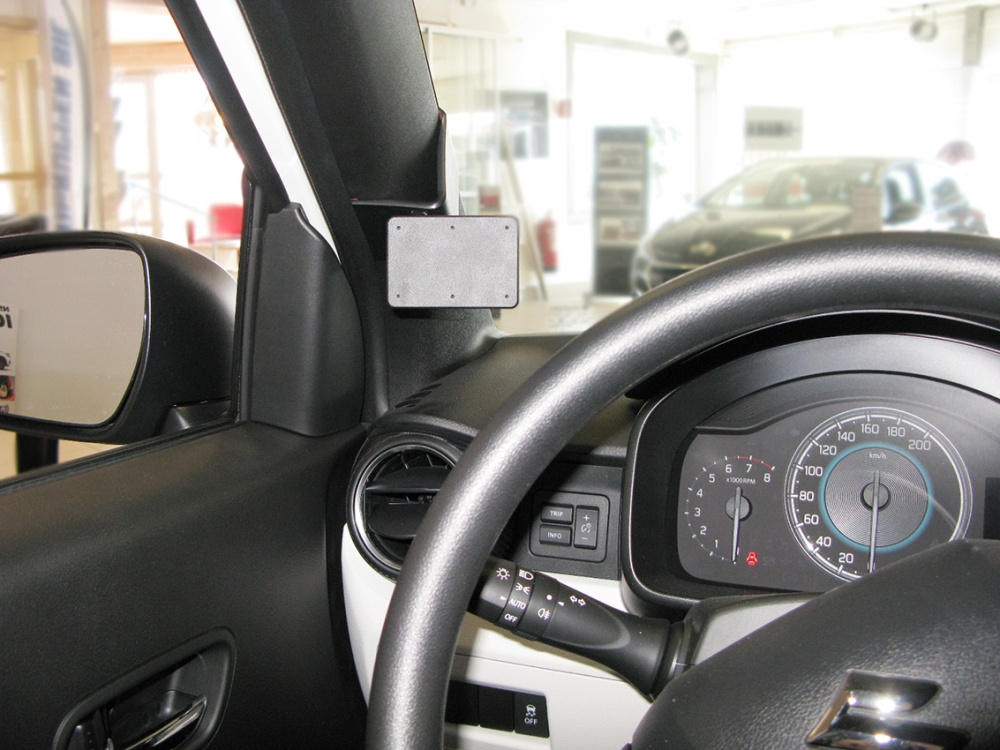 Brodit ProClip, Suzuki Ignis 16-23