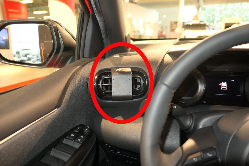 Brodit ProClip, Toyota Yaris/Yaris Cross 20-
