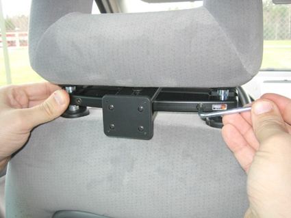Brodit uchwyt zagłówka, Land Rover Freelander 95-18