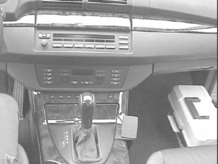 BMW X5 00-06, konsola