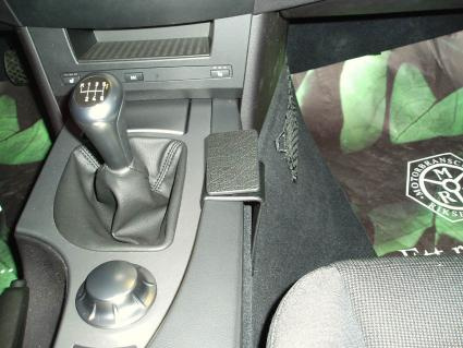 BMW 520-545/M5 E60, E61 04-10, konsola