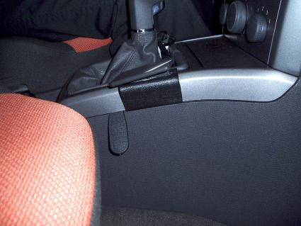 Opel Astra 04-09, konsola