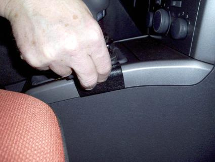 Opel Astra 04-09, konsola