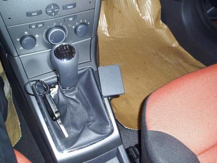 Opel Astra 04-09, konsola