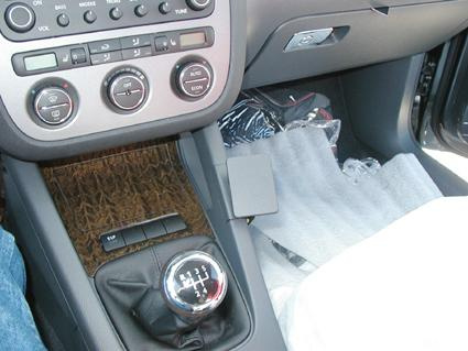 ProClip uchwyt montażowy Volkswagen Jetta 06-10, konsola