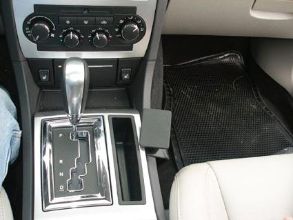 Chrysler 300C/Touring 05-07, konsola