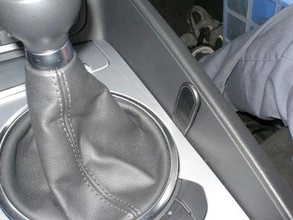 Audi TT 07-14, konsola