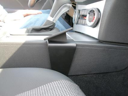 Mercedes Benz C-Klass 07-10, konsola