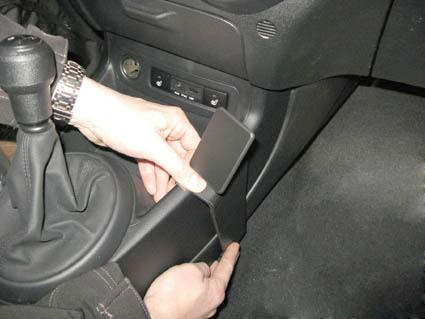 Hyundai i20 09-14, konsola