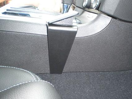 Ford Mustang 10-14, konsola