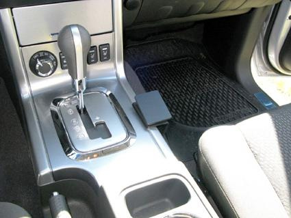 Nissan Navara 11-15, konsola