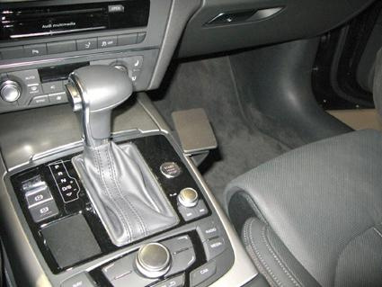 Audi A6 11-15, konsola