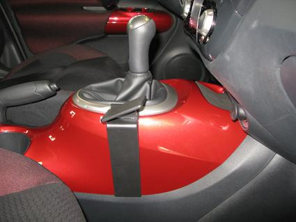 Nissan Juke 11-15, konsola, manualna