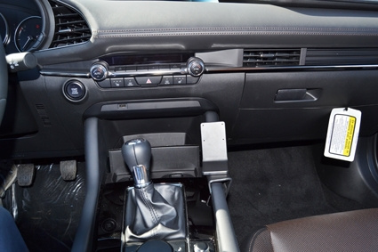 Brodit ProClip, Mazda 3 19-