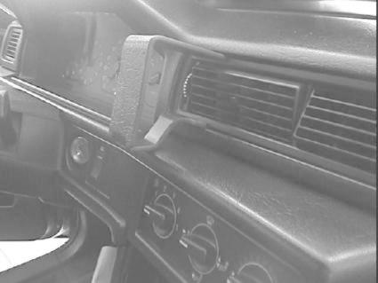 Volvo 740/940 91-98, wyśrodkowany