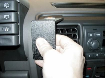 ProClip wspornik montażowy Landrover Discovery 94-04, wyśrodkowany