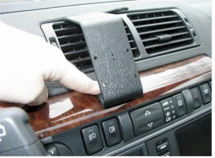 ProClip wspornik montażowy Landrover Range Rover 95-01, wyśrodkowany