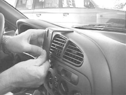 ProClip wspornik montażowy Mitsubishi Colt 96-04/Lancer 96-03, wyśrodkowany